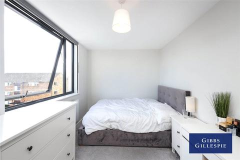 2 bedroom apartment for sale, Field End Road, Ruislip