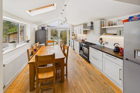 4 bedroom semi-detached house for sale, East Street, Mayfield, TN20