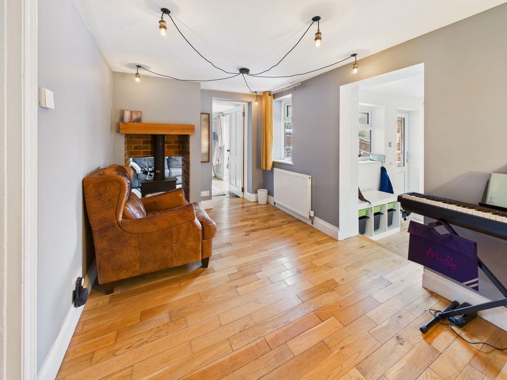 Dining/play room