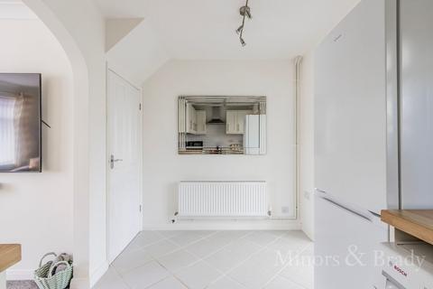 1 bedroom end of terrace house to rent, Webster Way, Caister-On-Sea, NR30