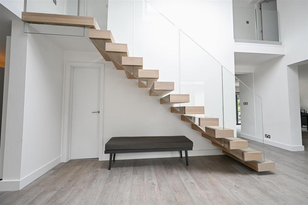 Stairs 2.jpg