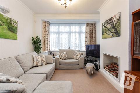 3 bedroom end of terrace house for sale, Crow Lane, Romford, RM7