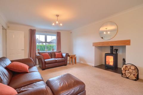 4 bedroom detached house for sale, Meridian Way, Bramley Green