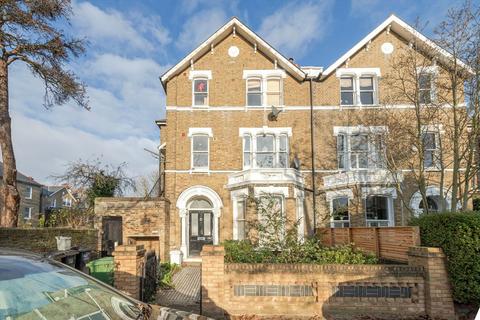 2 bedroom flat to rent, Drake Road, London SE4