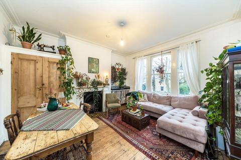 2 bedroom flat to rent, Drake Road, London SE4
