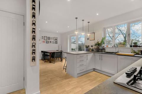 5 bedroom semi-detached house for sale, Werstan Close, Malvern, Worcestershire, WR14