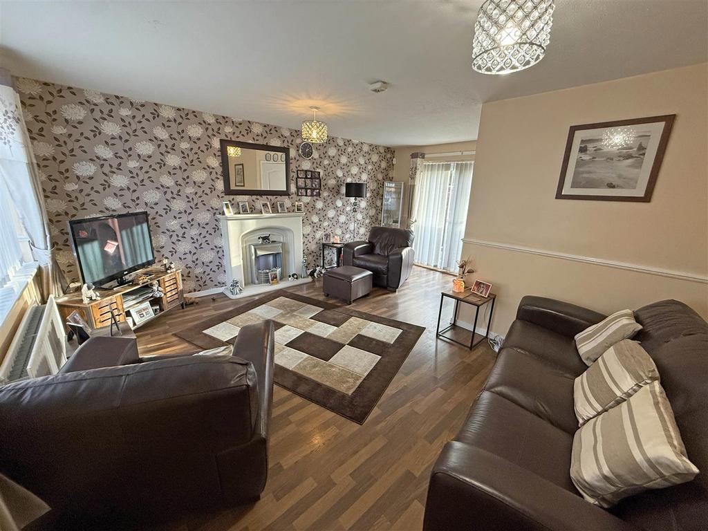 Living room A1.jpg