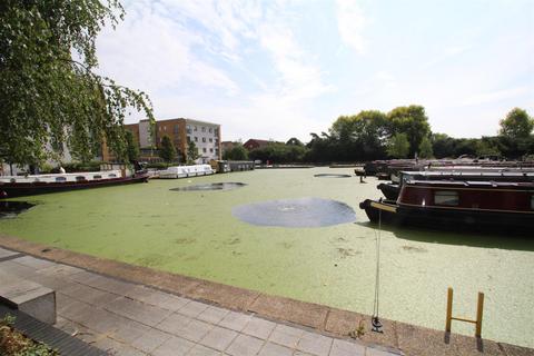 2 bedroom apartment to rent, Caldon House, Northolt UB5 6FN