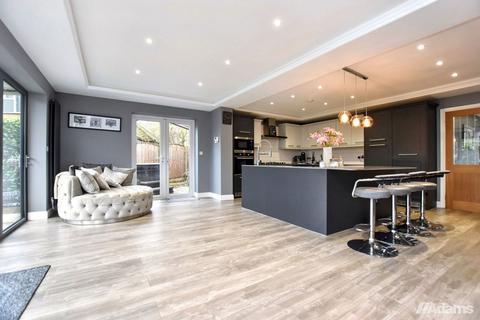 undefined, All Saints Drive, Thelwall, WA4