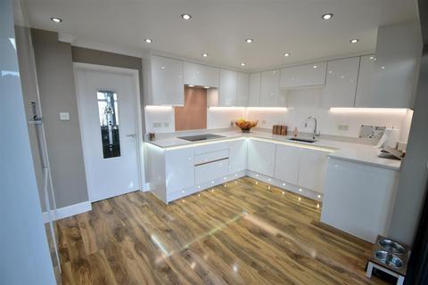 3 bedroom semi-detached house for sale, Corscombe Close, Ferryhill