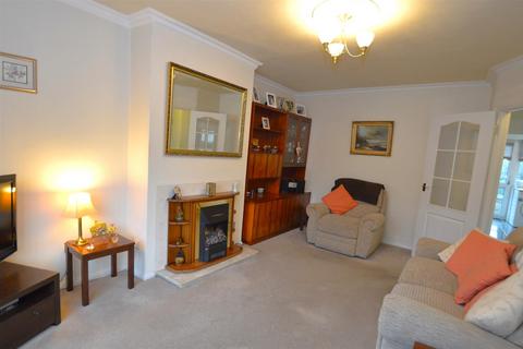 2 bedroom semi-detached bungalow for sale, Johnson Close, Rochford