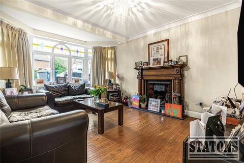 3 bedroom semi-detached house for sale, East View, Barnet, EN5