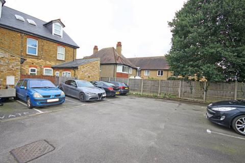 5 bedroom block of apartments for sale, London Road, Sittingbourne, ME10 1NQ