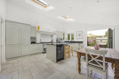 4 bedroom end of terrace house for sale, Grange Road, Henley-on-Thames RG9
