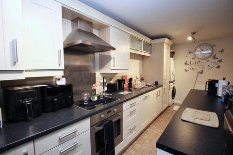 2 bedroom apartment for sale, The Cross, Street