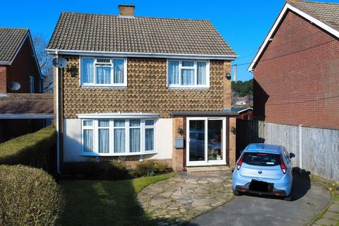 3 bedroom detached house for sale, Rollestone Road, Holbury, Southampton, Hampshire, SO45