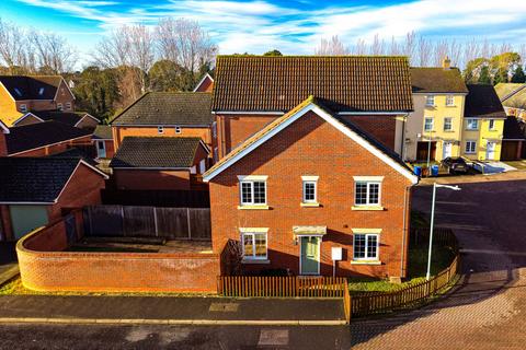 3 bedroom end of terrace house for sale, Acorn Way, Bury St. Edmunds IP28