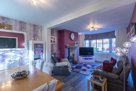 3 bedroom semi-detached house for sale, Green Avenue, Davenham, CW9