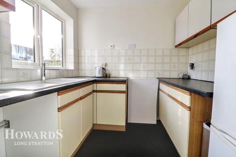 2 bedroom terraced house for sale, Woodland Rise, Tasburgh