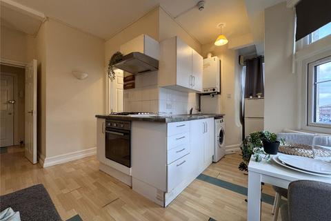 1 bedroom apartment to rent, Edward Close, Cricklewood, London, NW2