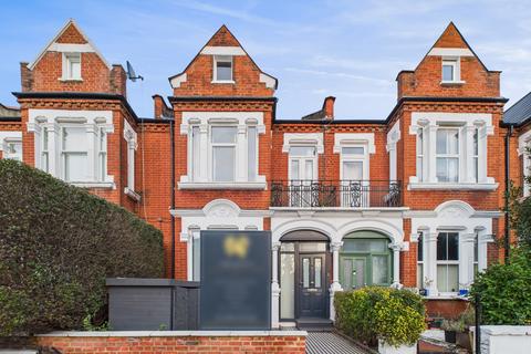 3 bedroom flat to rent, Trinity Road, Tooting Bec