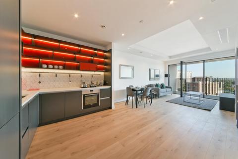 1 bedroom apartment for sale, Corson House, London City Island, London, E14