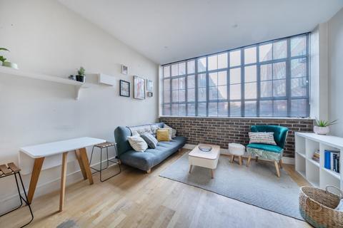 1 bedroom flat for sale, Peckham Grove, London, SE15
