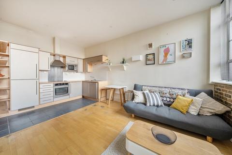 1 bedroom flat for sale, Peckham Grove, Peckham, London, SE15