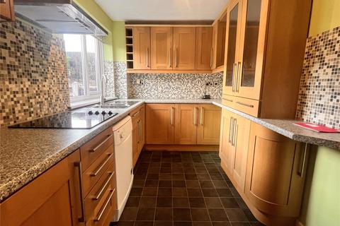 3 bedroom terraced house to rent, New Park Road, Castlefields, Shrewsbury, Shropshire, SY1