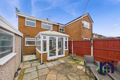 3 bedroom semi-detached house for sale, Hugh Lane, Leyland, PR26 6PE