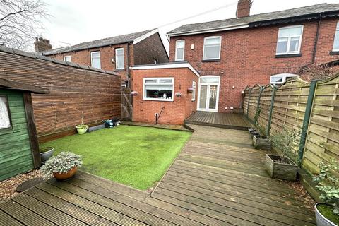 2 bedroom semi-detached house for sale, Rochdale Road, Royton, Oldham, OL2 5UW