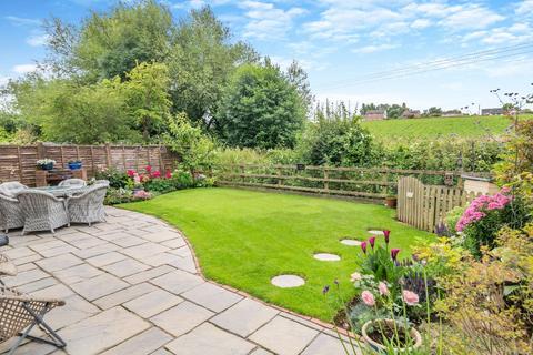 4 bedroom detached house to rent, Coughton Brook Close, Pontshill, Ross-on-Wye