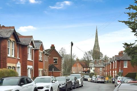 1 bedroom in a house share to rent, Ayleswade Road, Salisbury, Wiltshire, SP2