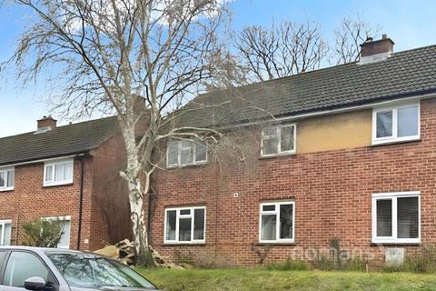 1 bedroom in a house share to rent, Ayleswade Road, Salisbury, Wiltshire, SP2