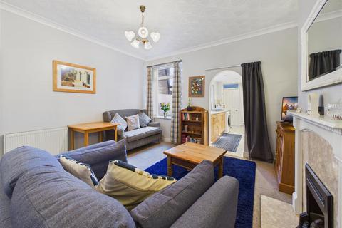 3 bedroom terraced house for sale, Westbourne Grove, Hessle