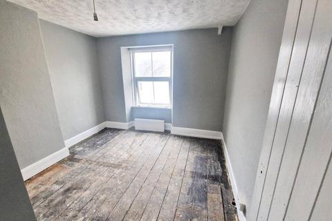 2 bedroom apartment to rent, Bridge Street, Stratton, Bude, Cornwall, EX23