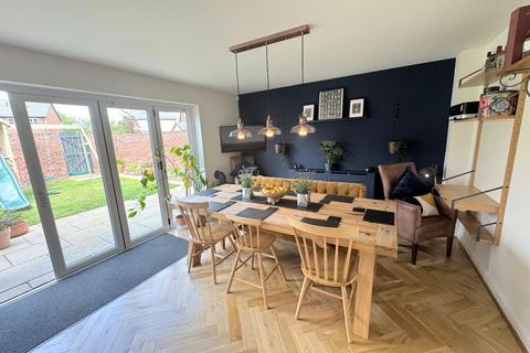 4 bedroom house for sale, Goosepool Way, Middleton St. George, Darlington