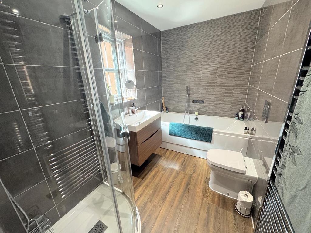Family bathroom