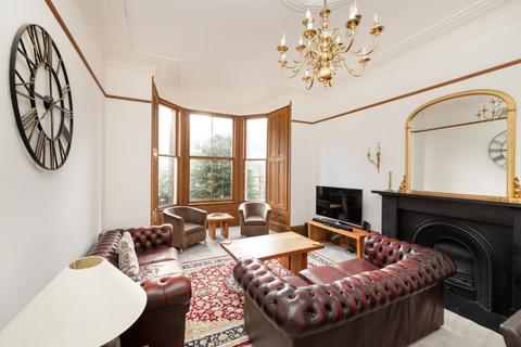5 bedroom flat to rent, Lutton Place, Edinburgh EH8