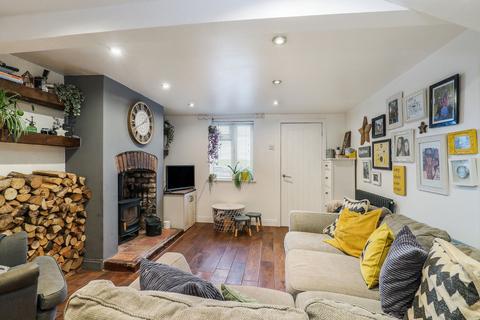 undefined, Parkfield Rank, Bristol BS16