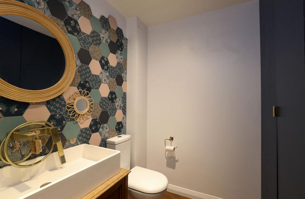 Utility &amp; Cloakroom