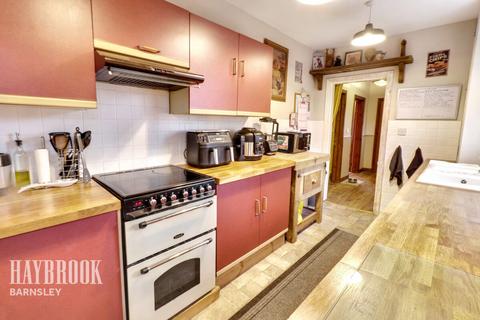 3 bedroom semi-detached house for sale, Burton Road, Monk Bretton