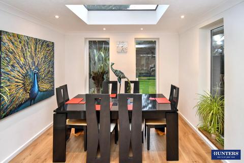 3 bedroom end of terrace house for sale, Lansdowne Road, Leicester