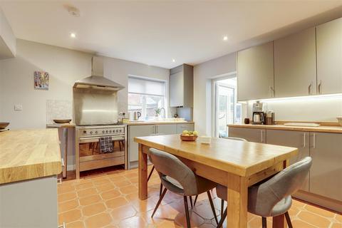 undefined, Wilford Lane, West Bridgford NG2