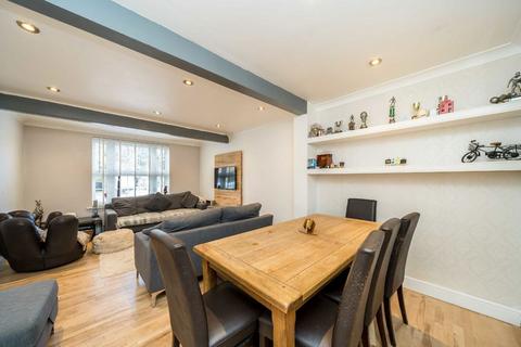 undefined, Upfield Road, London W7