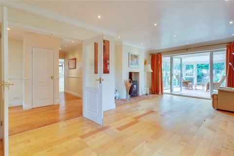 4 bedroom detached house for sale, Bayliss Road, Berkshire RG10