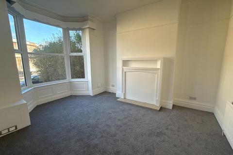 3 bedroom terraced house to rent, Durham Road, Stockton-On-Tees