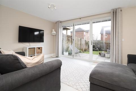 undefined, Furlands Grove, Stamford Bridge, York