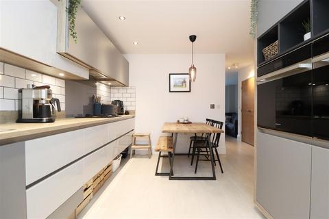 undefined, Furlands Grove, Stamford Bridge, York