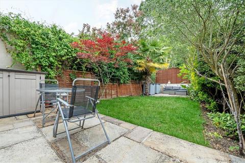 3 bedroom flat for sale, Humber Road, London SE3